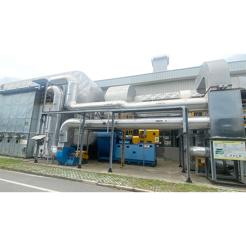 What is the core working principle of the RT-O regenerative incineration system?